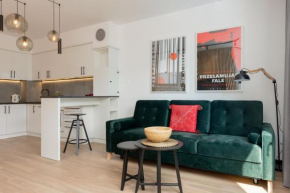 Warsaw Piaseczno Stylish Apartment with Parking by Noclegi Renters